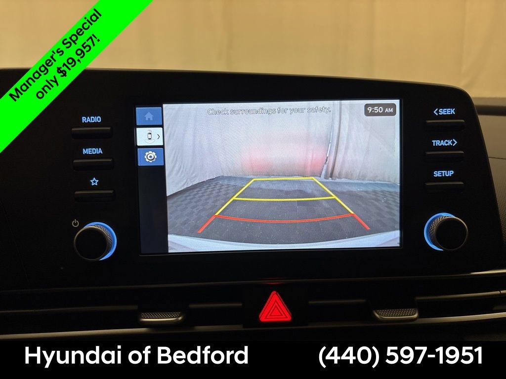 Certified 2026 Hyundai Elantra SE w/ Cargo Package FWD image 18