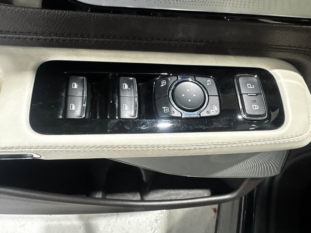 Used 2020 Lincoln Aviator Black Label w/ Dynamic Handling Package image 18