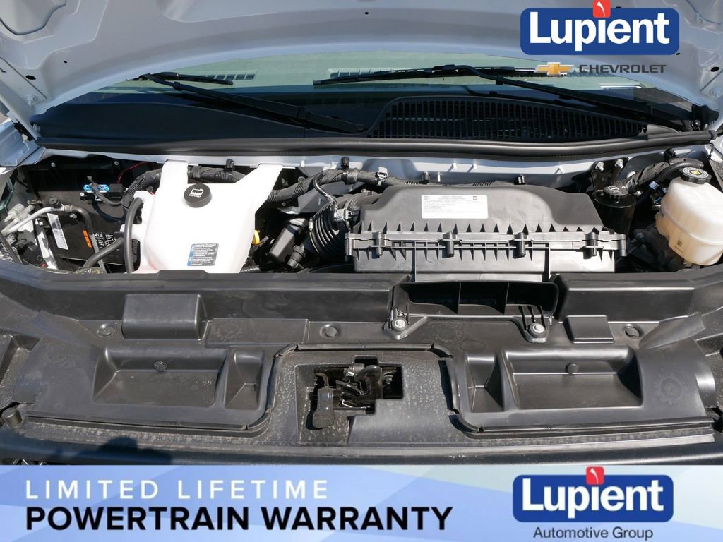 New 2025 Chevrolet Express 4500 4500 Series w/ Power Convenience Package image 14