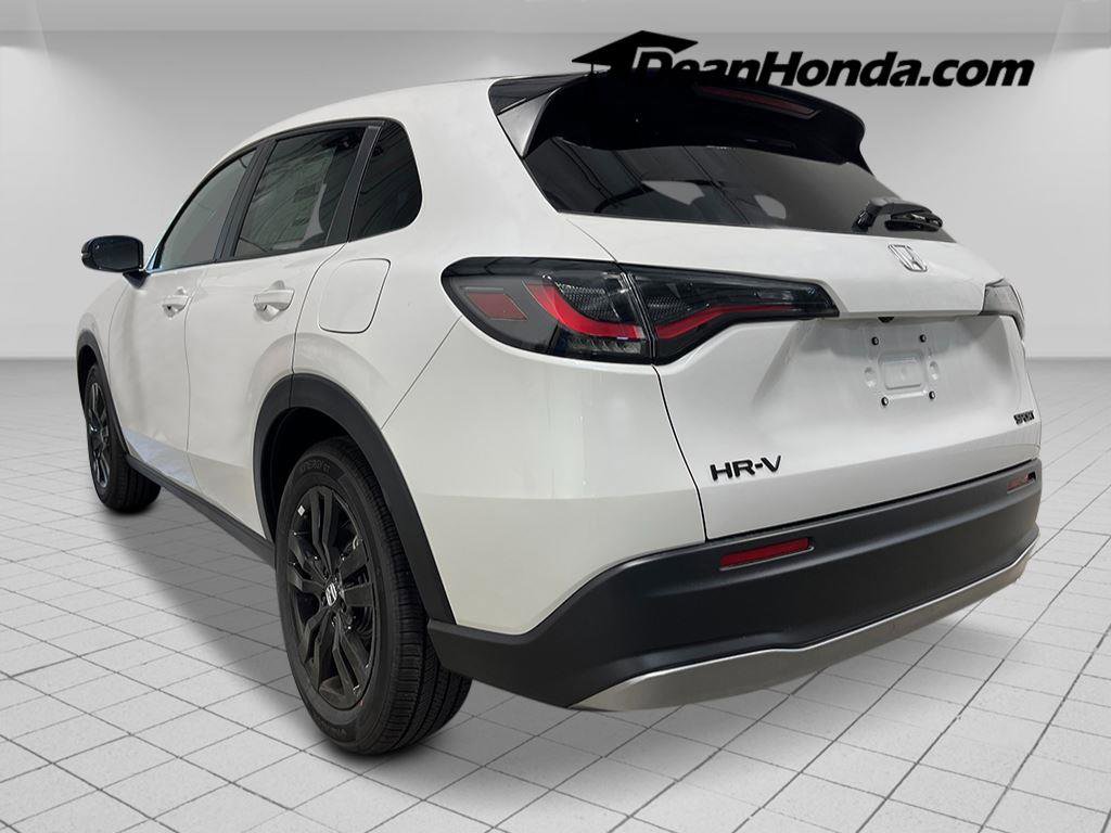 New 2026 Honda HR-V Sport image 3