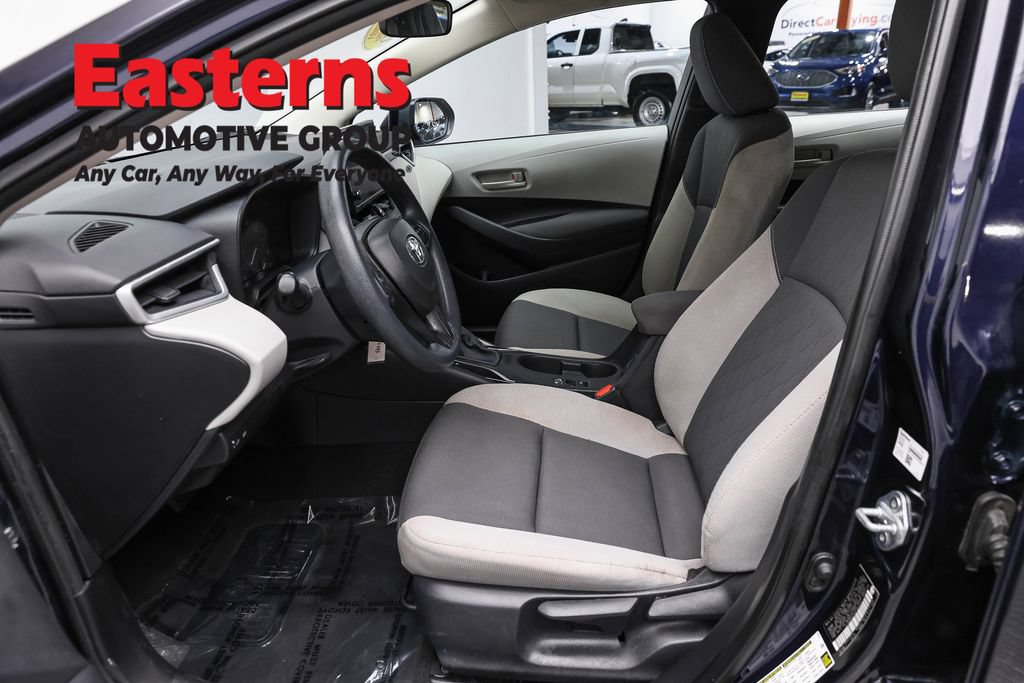 Used 2024 Toyota Corolla LE FWD image 13