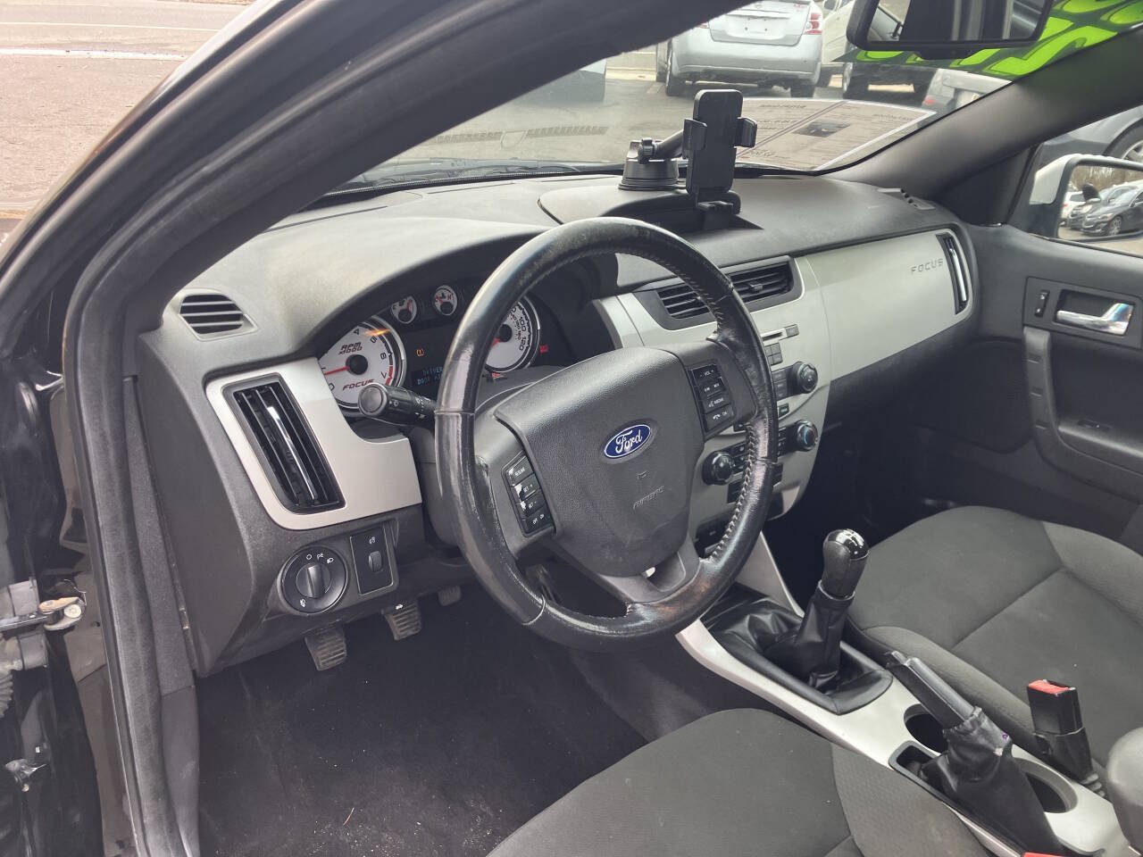 Used 2008 Ford Focus SES FWD image 21