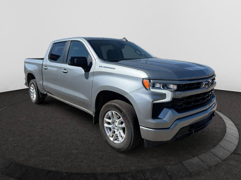 Used 2026 Chevrolet Silverado 1500 RST AWD/4WD image 5