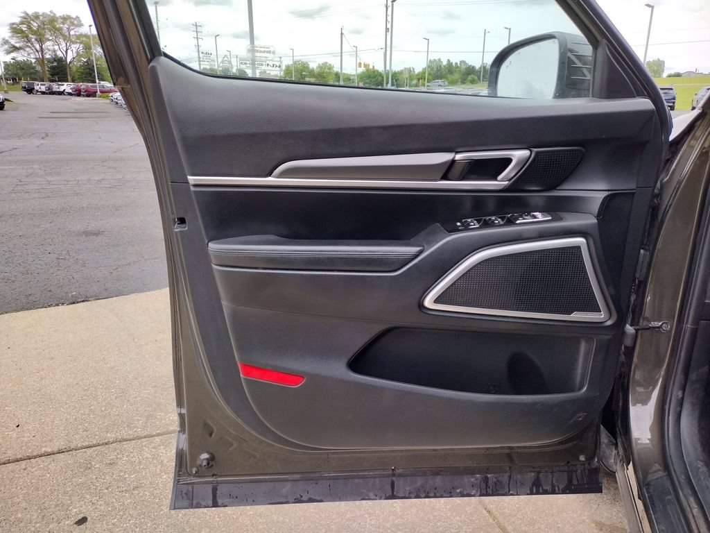 Used 2022 Kia Telluride S AWD/4WD image 23