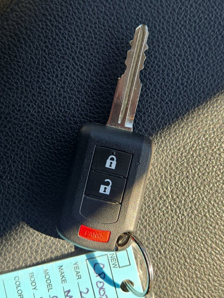 Used 2021 Mitsubishi Outlander Sport LE image 32