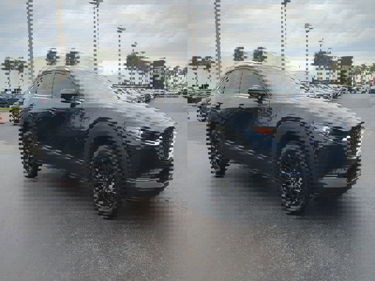 Used 2025 MAZDA CX-30 AWD 2.5 S w/ Select Sport Pkg image 2