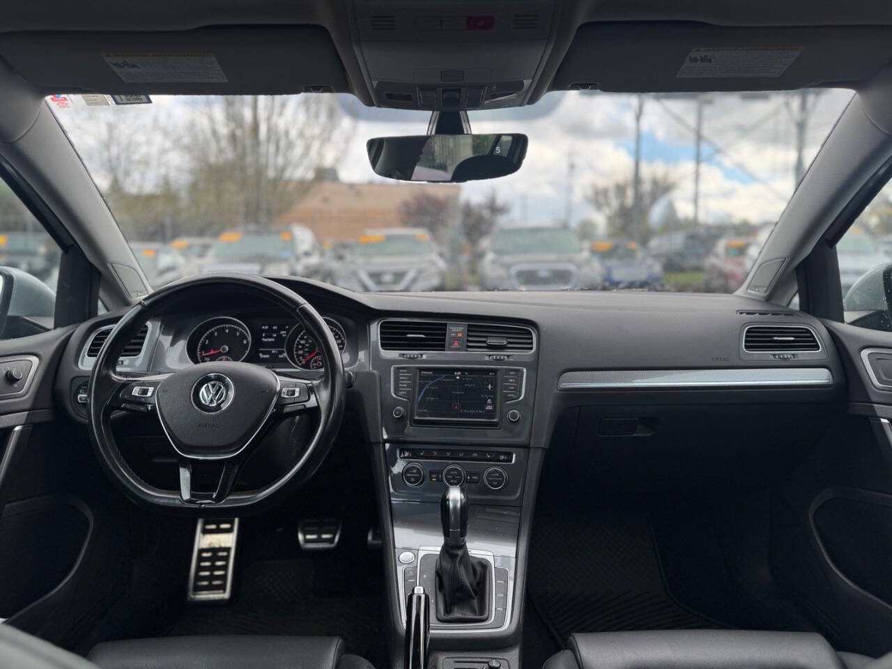 Used 2017 Volkswagen Golf Alltrack SEL AWD/4WD image 12