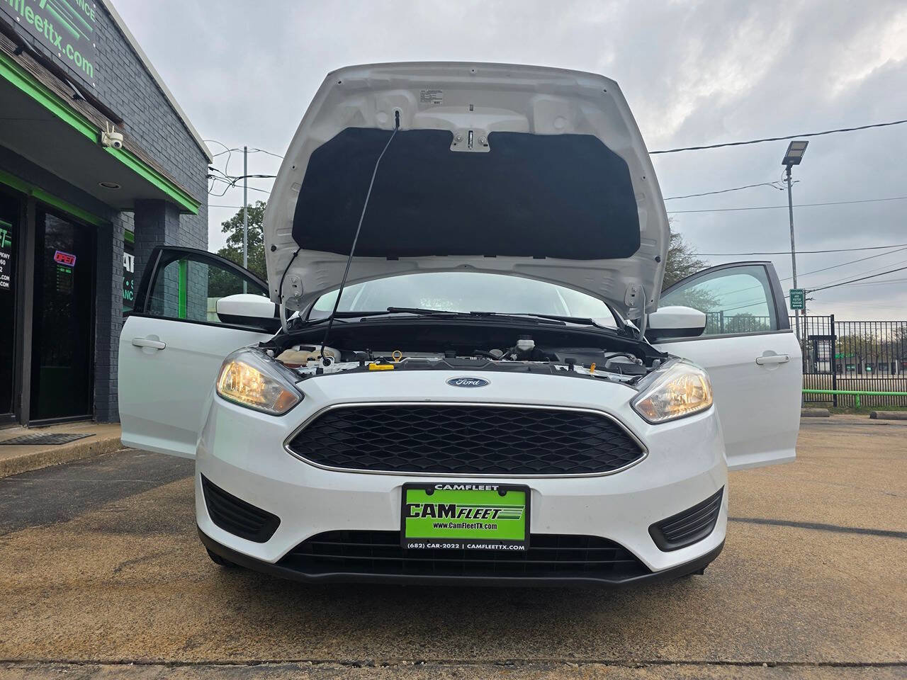 Used 2018 Ford Focus SE image 58