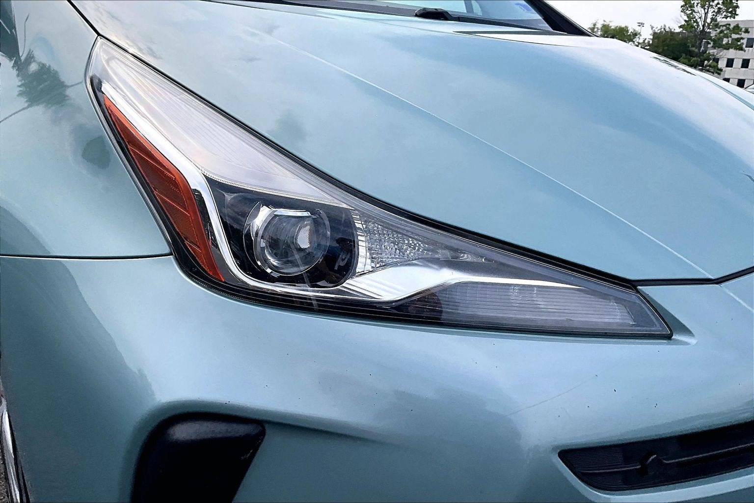 Used 2019 Toyota Prius LE FWD image 25