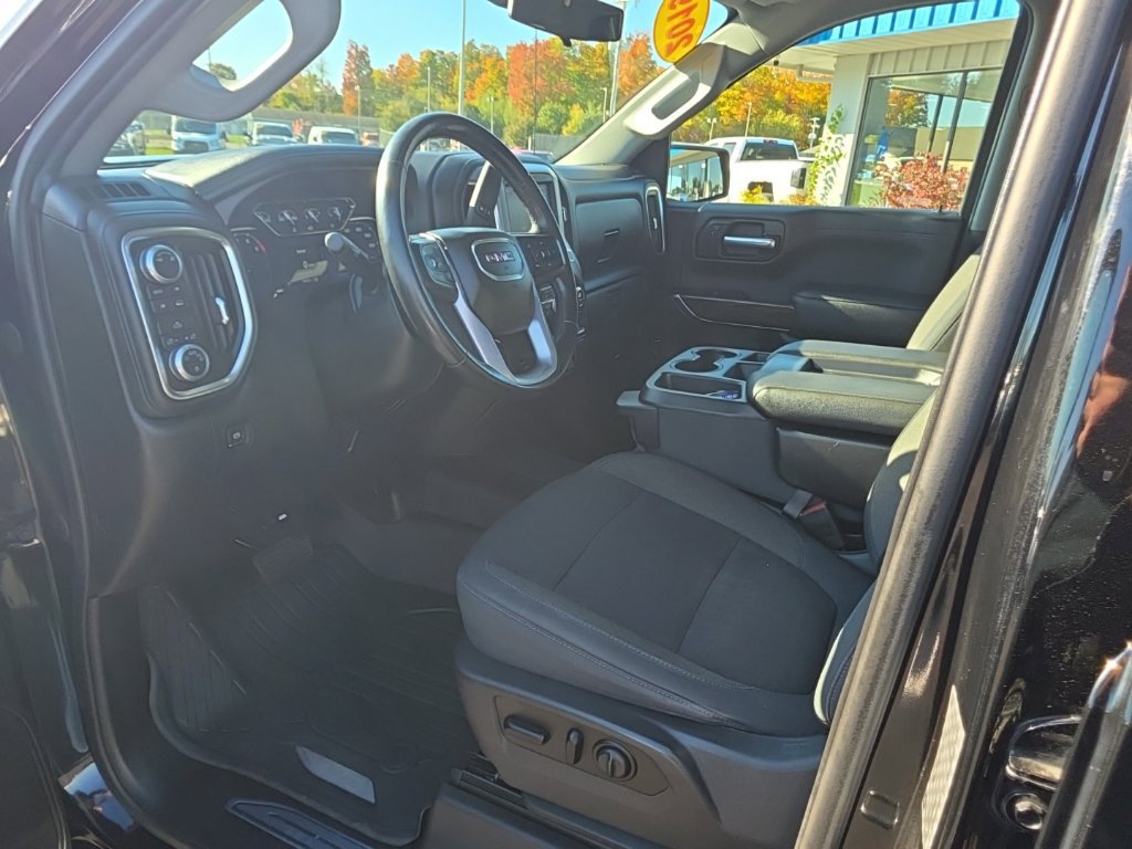 Used 2019 GMC Sierra 1500 SLE w/ SLE Value Package AWD/4WD image 19