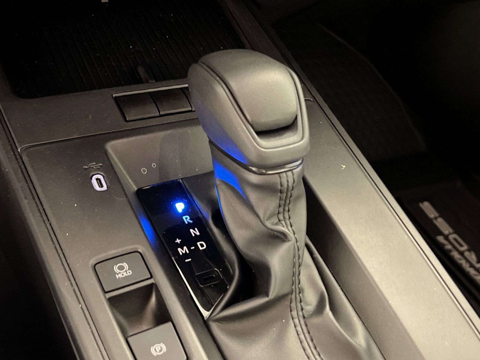 Used 2026 Toyota Corolla Cross L image 22