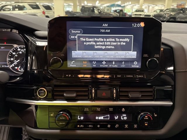 Used 2023 Nissan Pathfinder SL AWD/4WD image 20