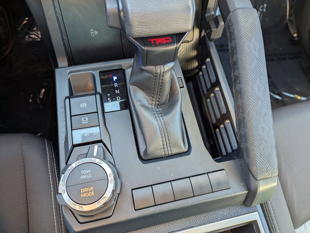 Used 2025 Toyota Tacoma TRD Sport image 19