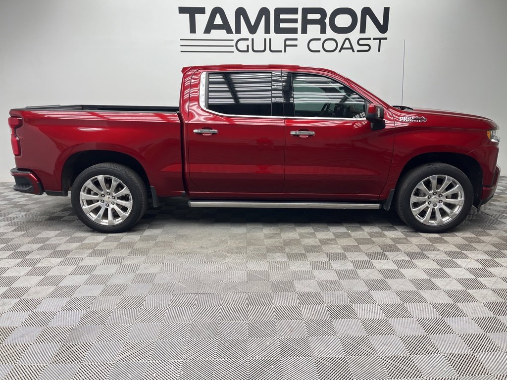 Used 2022 Chevrolet Silverado 1500 High Country w/ Technology Package image 16