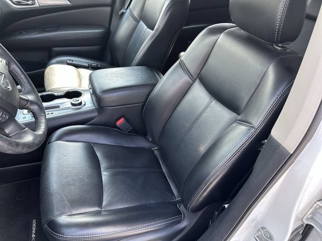 Used 2019 Nissan Pathfinder SL AWD/4WD image 15