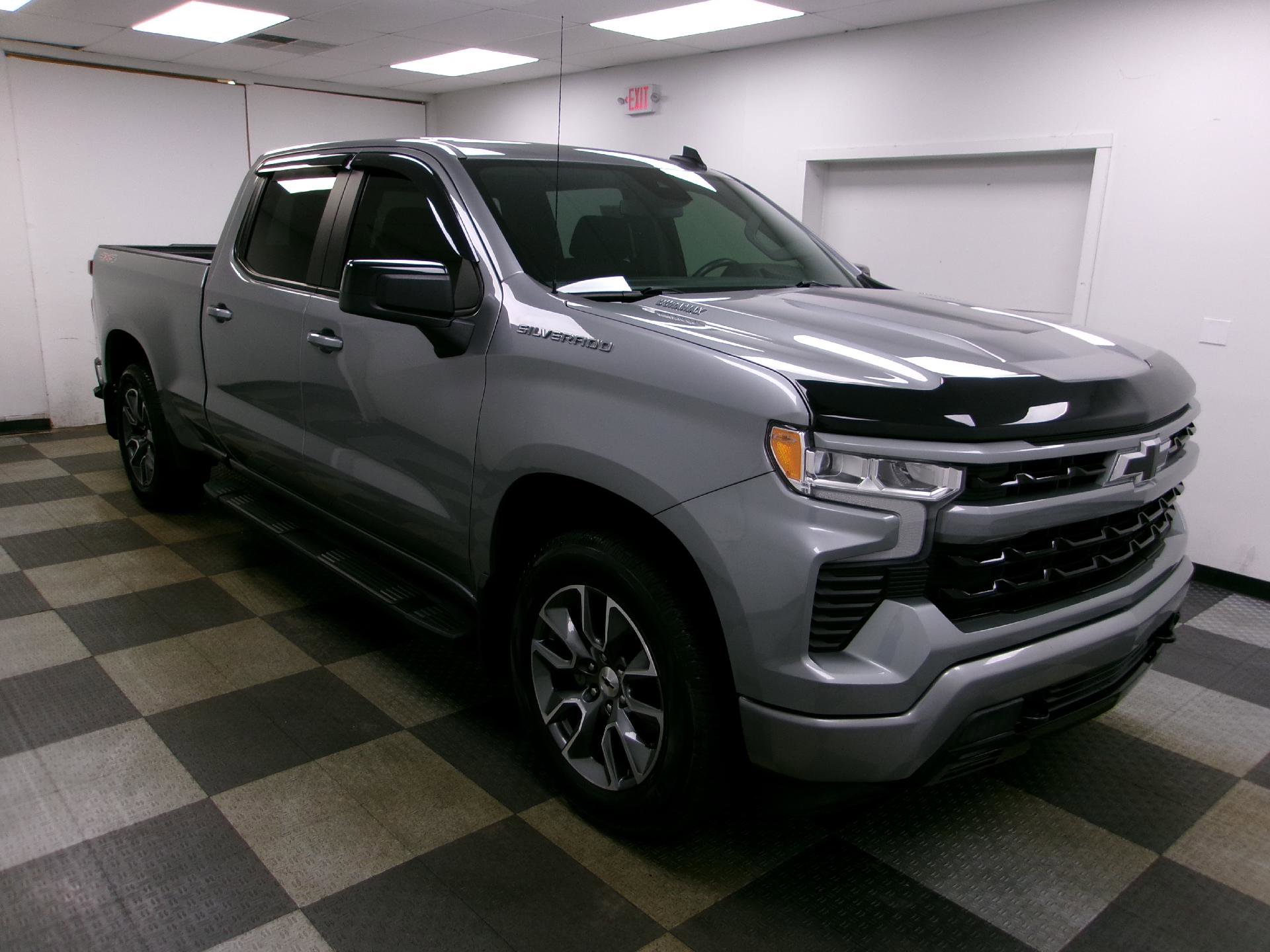 Used 2024 Chevrolet Silverado 1500 RST w/ Protection Package image 13