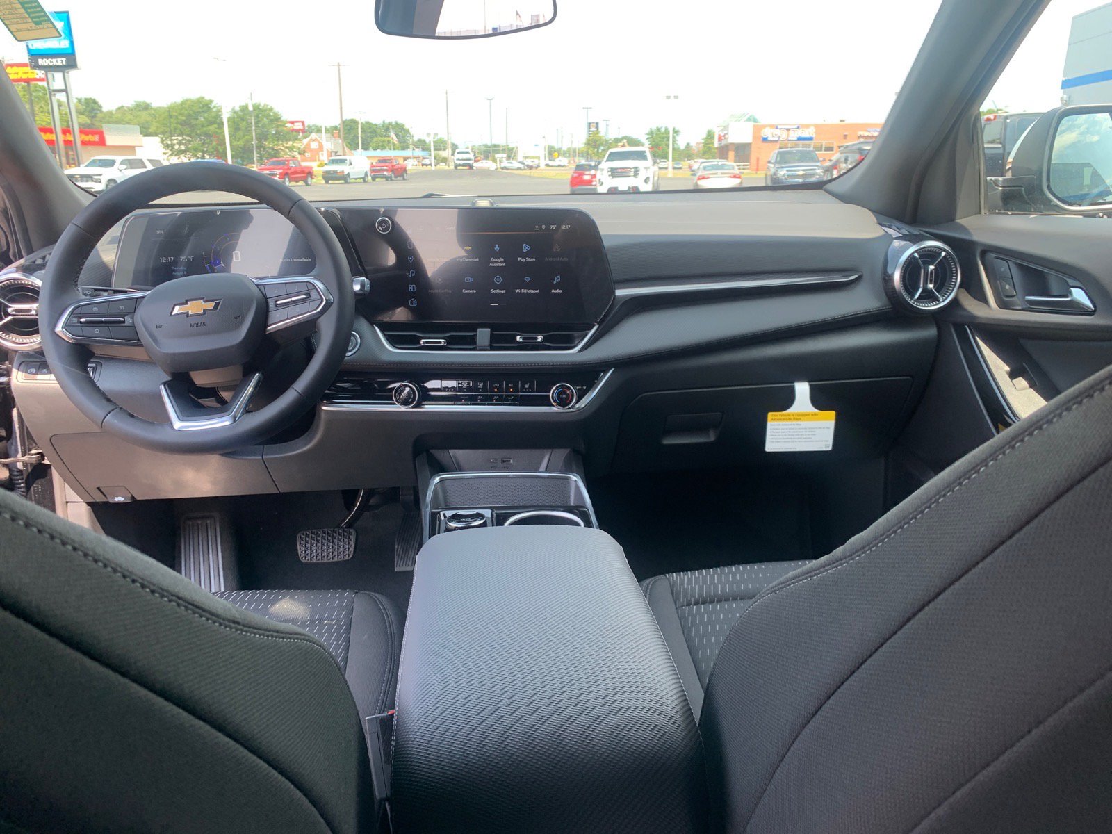 New 2027 Chevrolet Equinox LT FWD image 9
