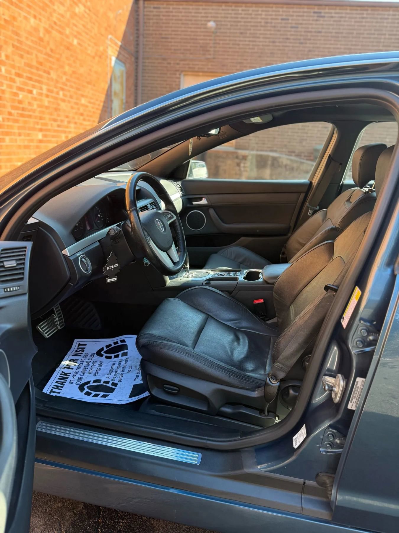 Used 2009 Pontiac G8 GT w/ Premium Package image 13