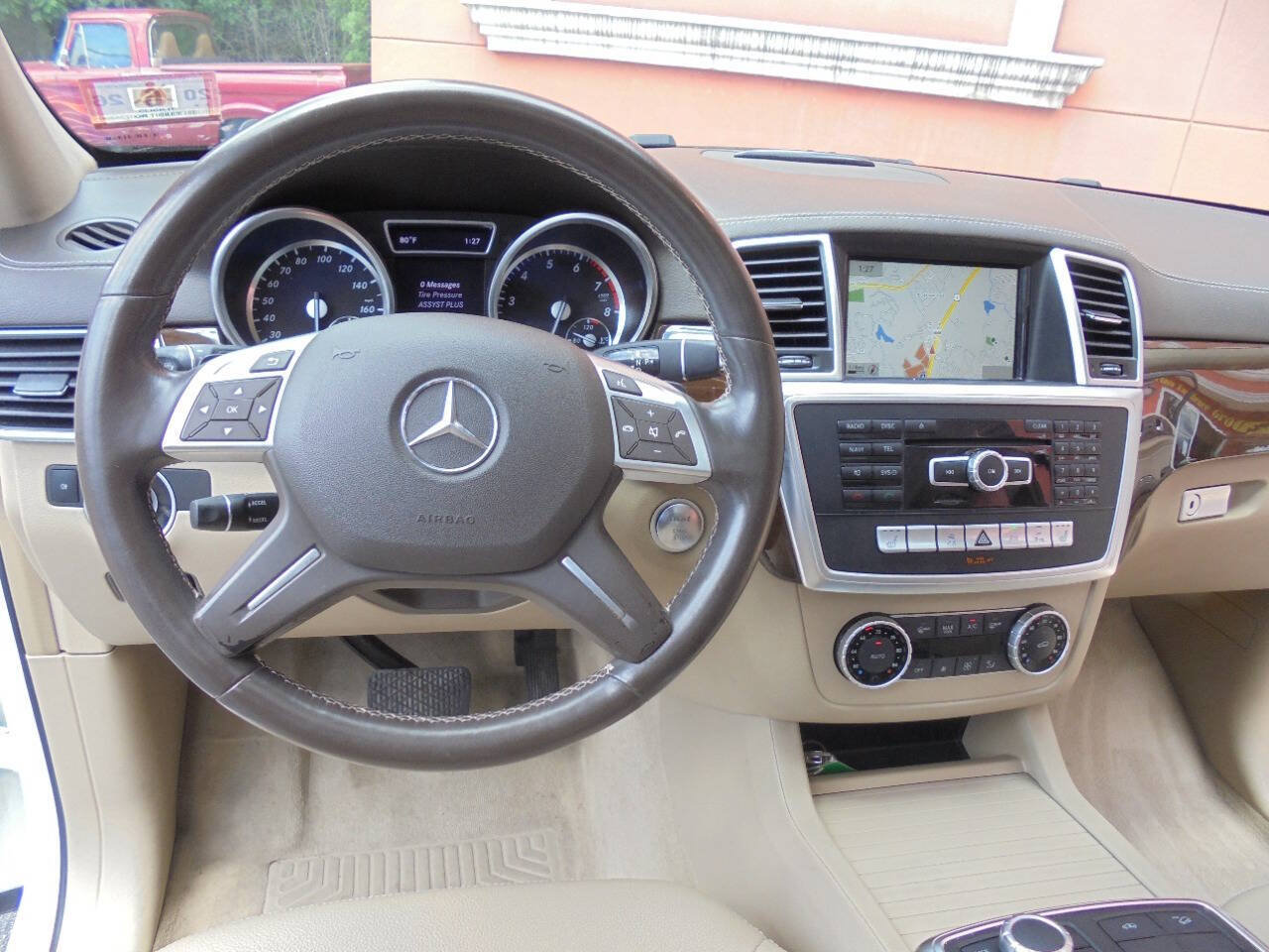 Used 2015 Mercedes-Benz GL 450 4MATIC w/ Lighting Package image 18