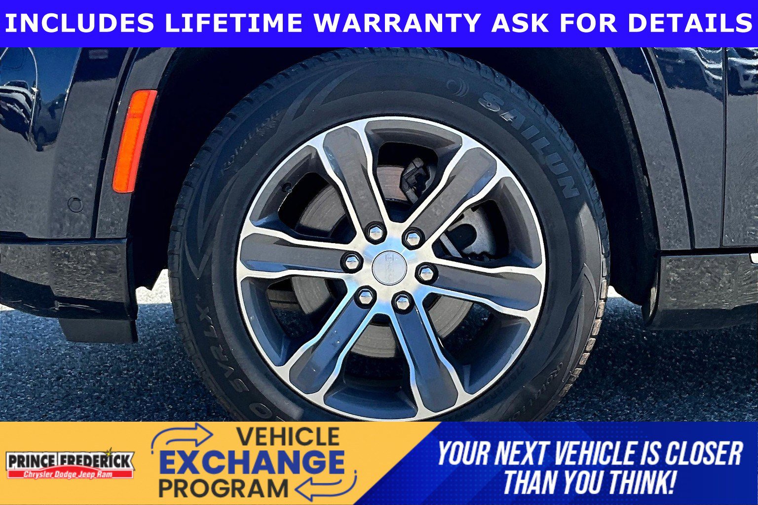 Used 2024 Jeep Grand Wagoneer L 4WD image 8