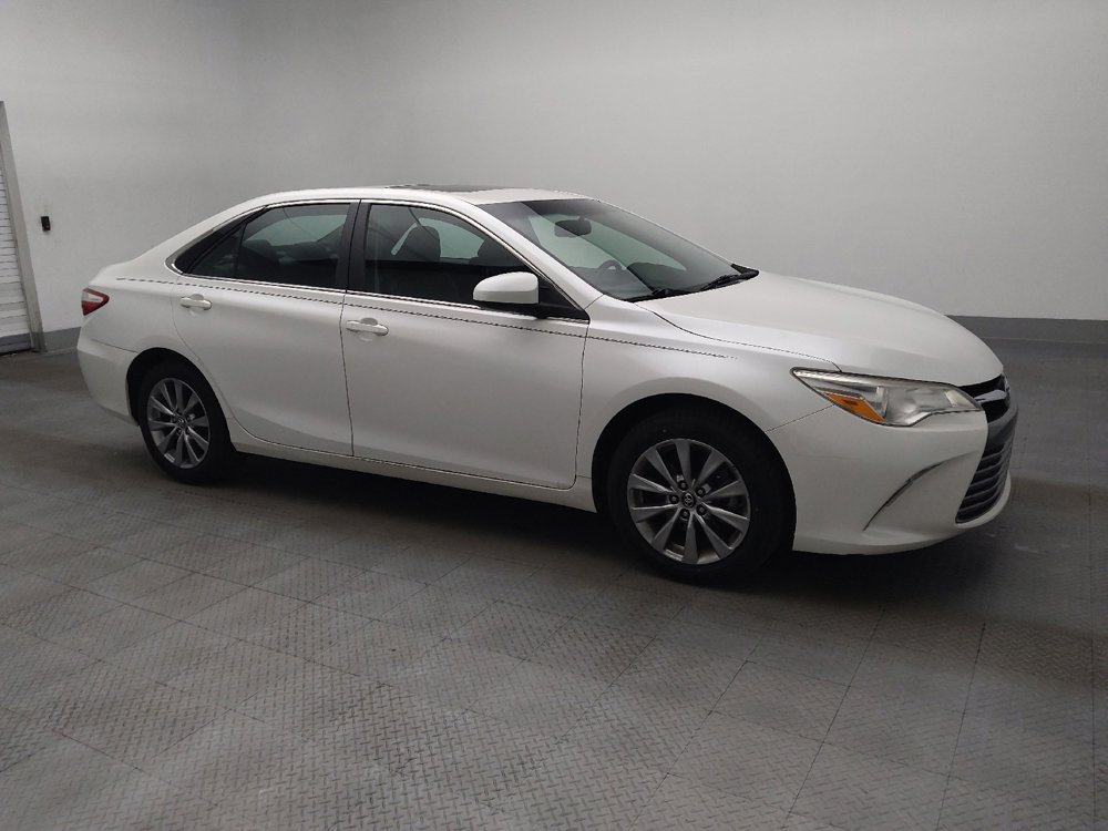 Used 2017 Toyota Camry XLE FWD image 11