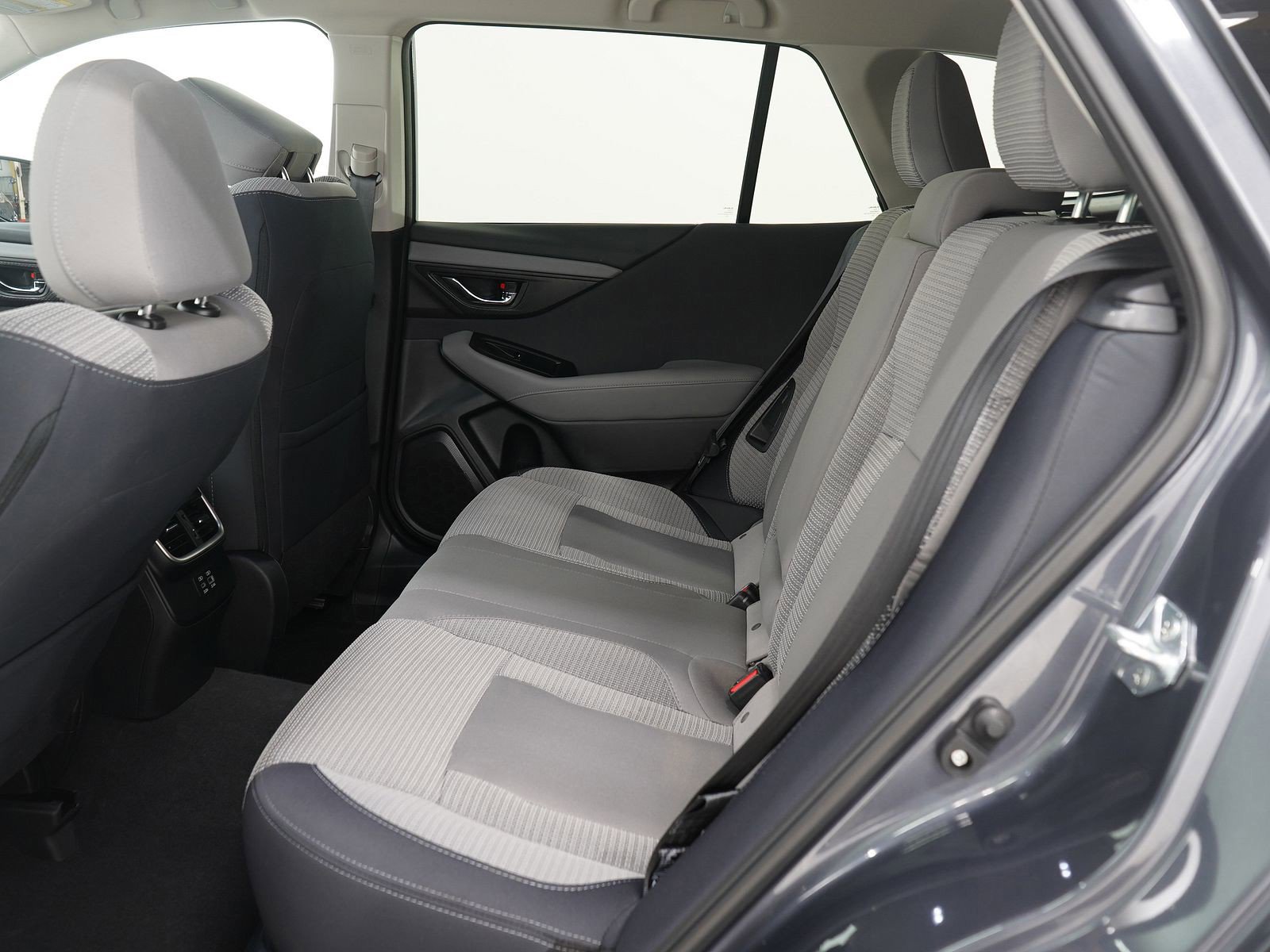 Used 2024 Subaru Outback Premium image 16