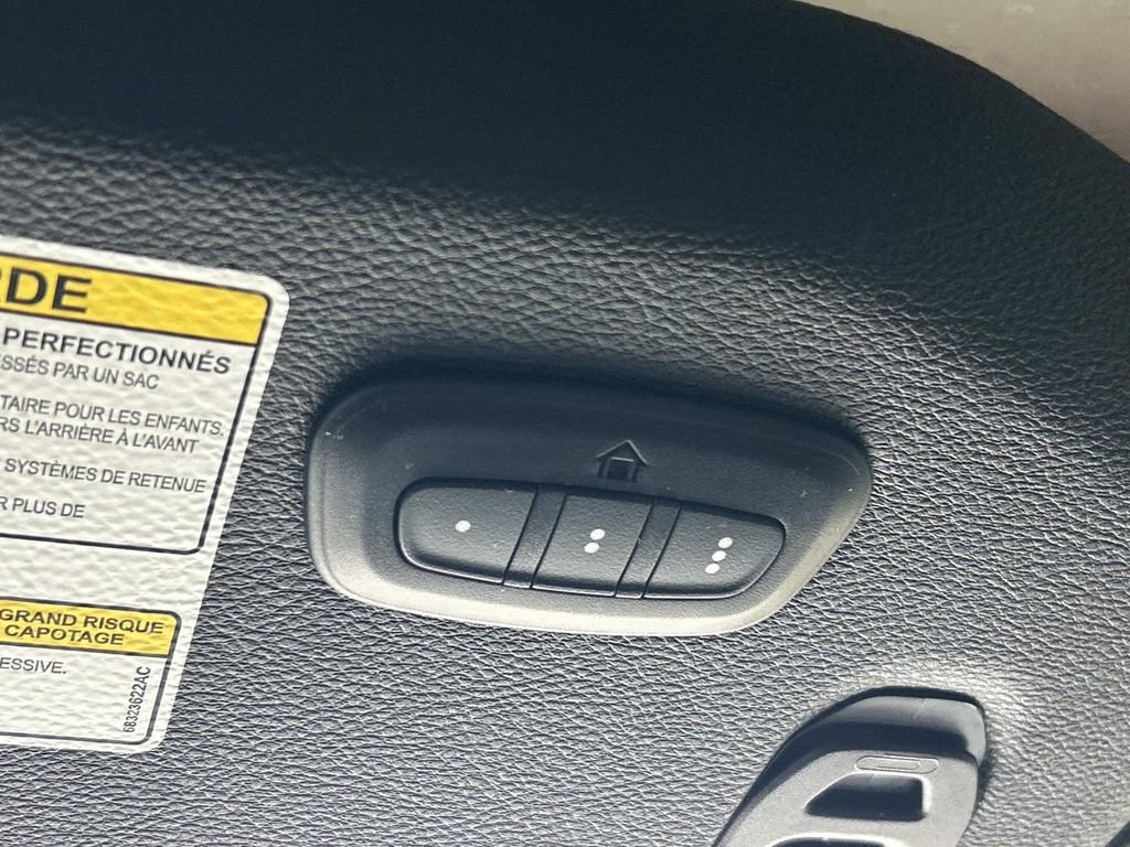 Used 2020 Jeep Wrangler Unlimited Sport image 23