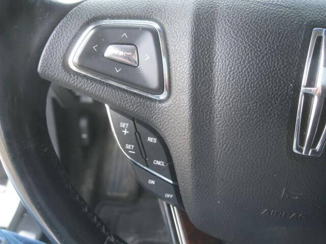 Used 2015 Lincoln MKZ AWD w/ Equipment Group 102A Reserve image 19