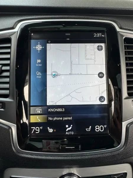 Used 2017 Volvo XC90 T6 Momentum w/ Vision Package image 34