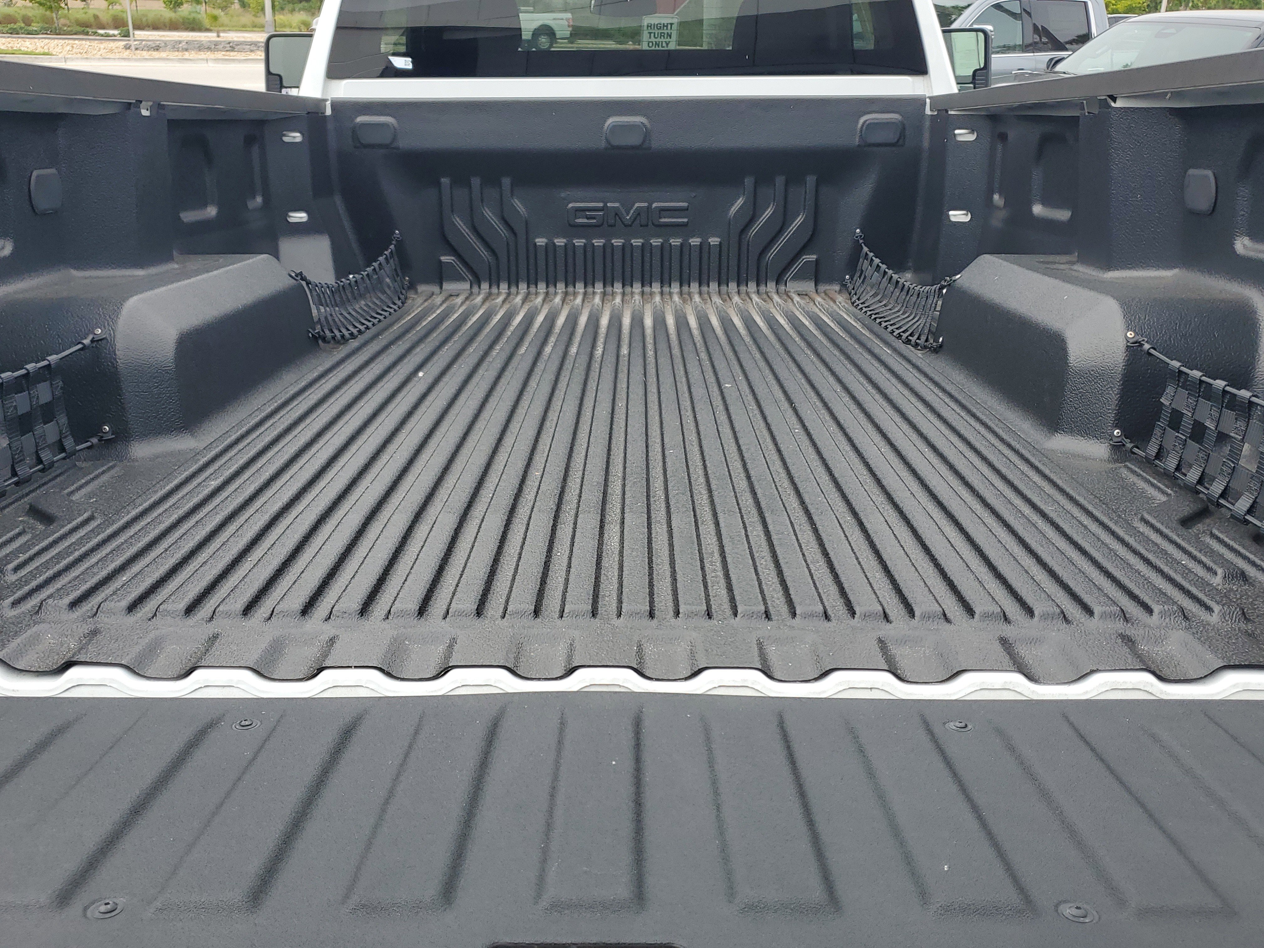 Used 2024 GMC Sierra 2500 SLE w/ SLE Convenience Package image 24