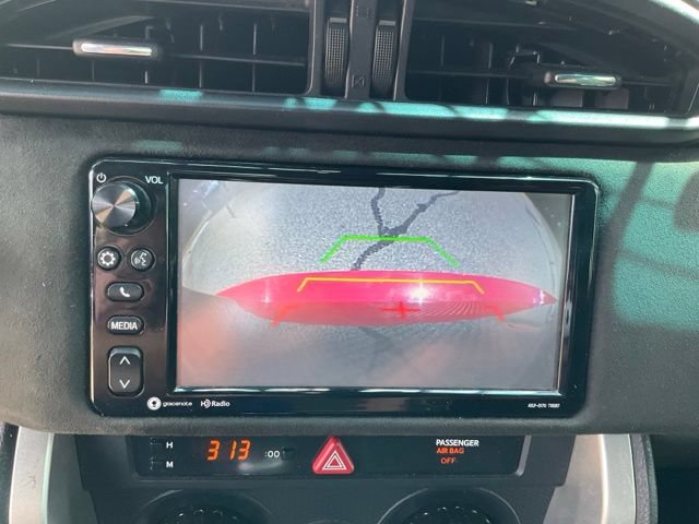 Used 2017 Toyota 86 RWD image 13