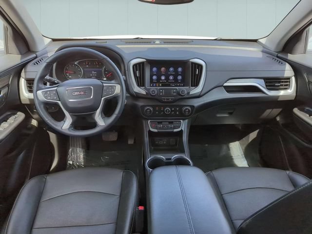 Used 2023 GMC Terrain SLT w/ LPO, Floor Liner Package AWD/4WD image 19