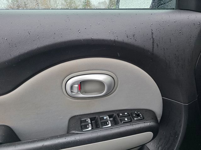 Used 2017 Kia Soul FWD image 24