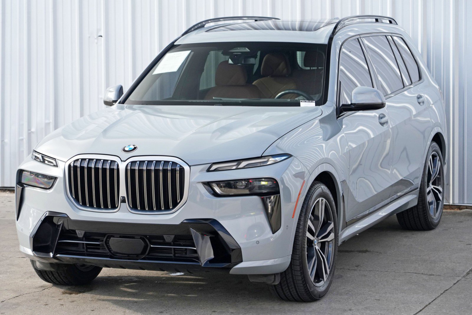 Used 2023 BMW X7 xDrive40i w/ M Sport Package image 56