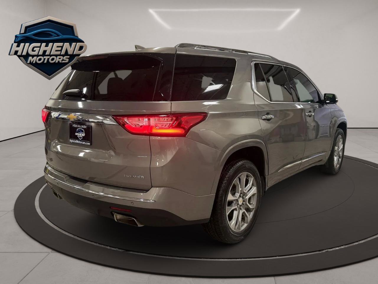 Used 2019 Chevrolet Traverse Premier w/ Driver Confidence II Package FWD image 7