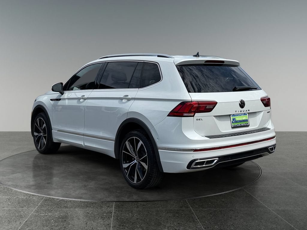 Used 2024 Volkswagen Tiguan SEL R-Line AWD/4WD image 7