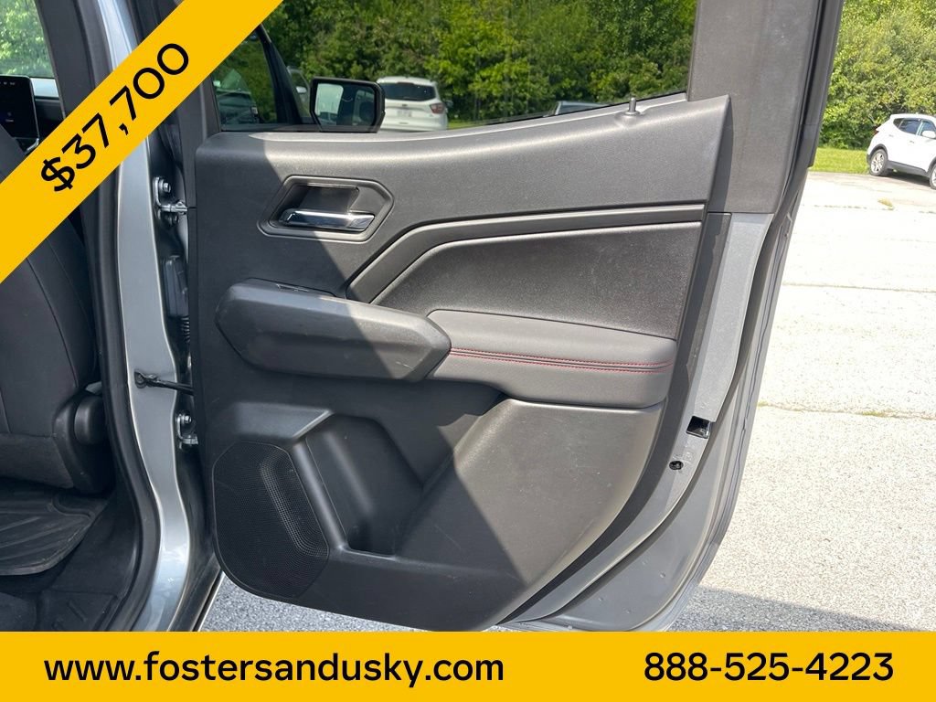 Used 2024 Chevrolet Colorado Z71 w/ Z71 Convenience Package 2 AWD/4WD image 18