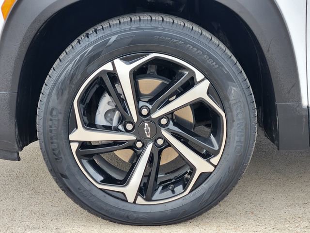 Used 2023 Chevrolet TrailBlazer RS image 11