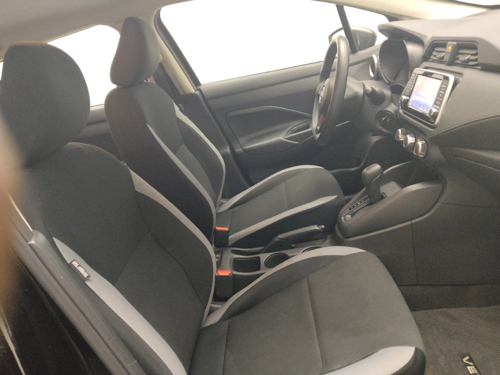 Used 2025 Nissan Versa S w/ Trunk Package image 21