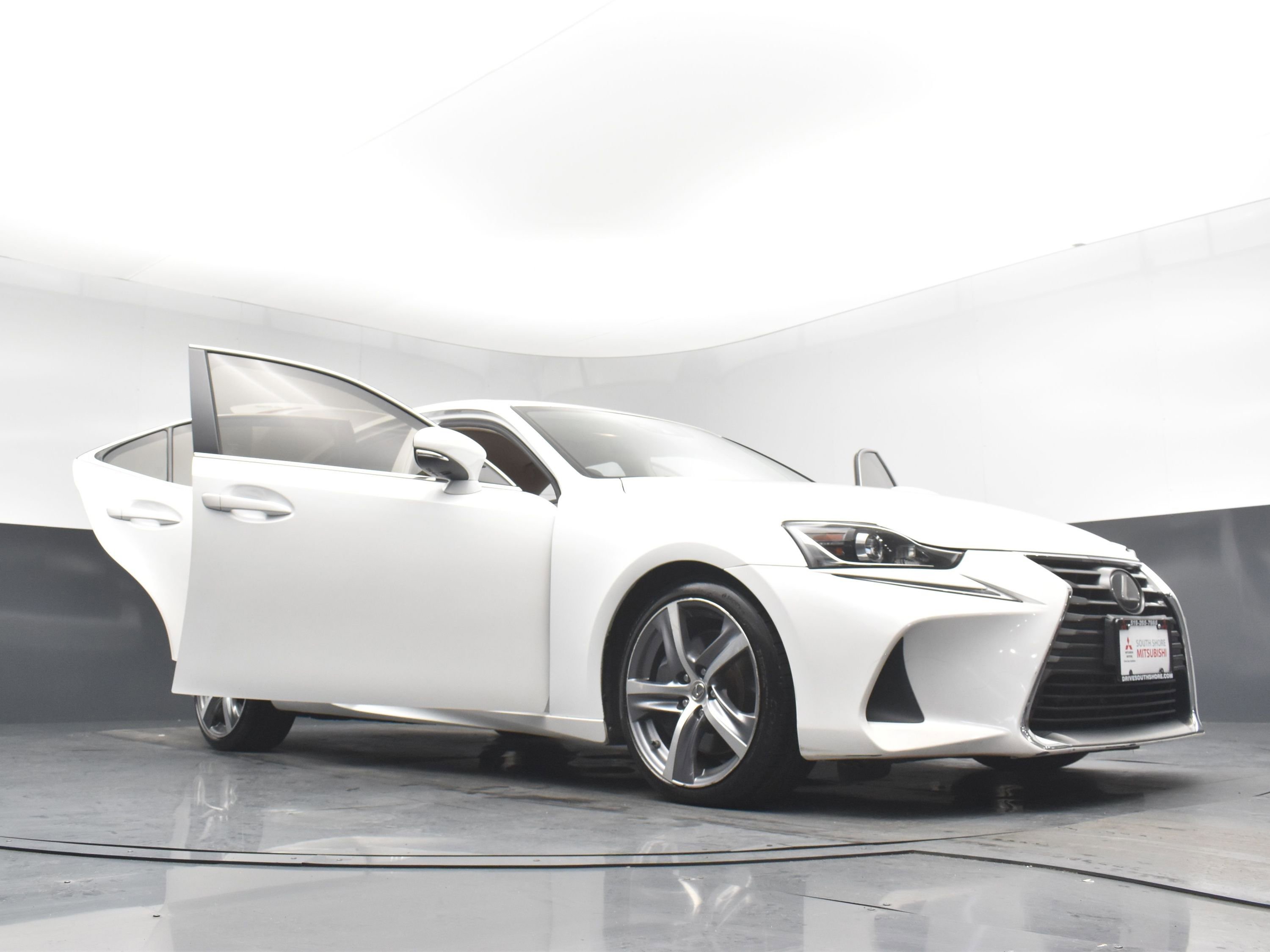 Used 2018 Lexus IS 300 AWD w/ Comfort Package image 28