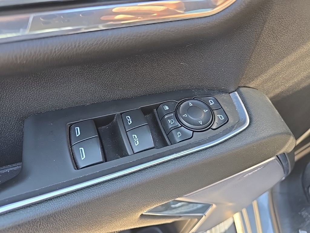 Used 2024 Chevrolet Silverado 2500 High Country AWD/4WD image 9