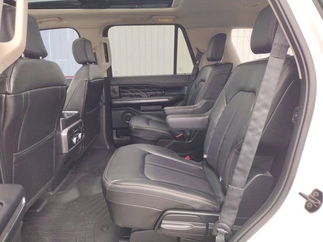 Used 2018 Ford Expedition Platinum image 26