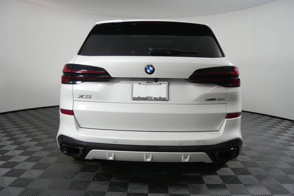 Used 2026 BMW X5 sDrive40i w/ M Sport Package RWD image 5