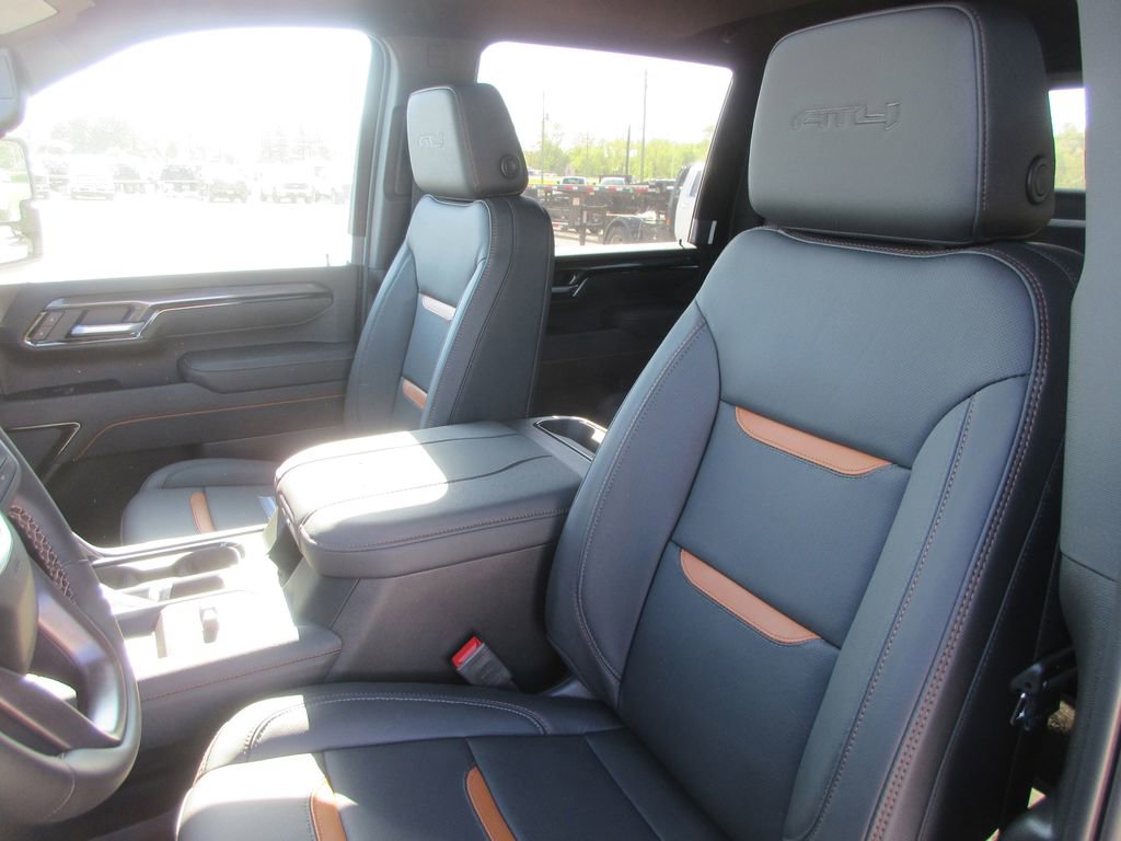 New 2026 GMC Sierra 3500 AT4 w/ AT4 Premium Plus Package AWD/4WD image 12