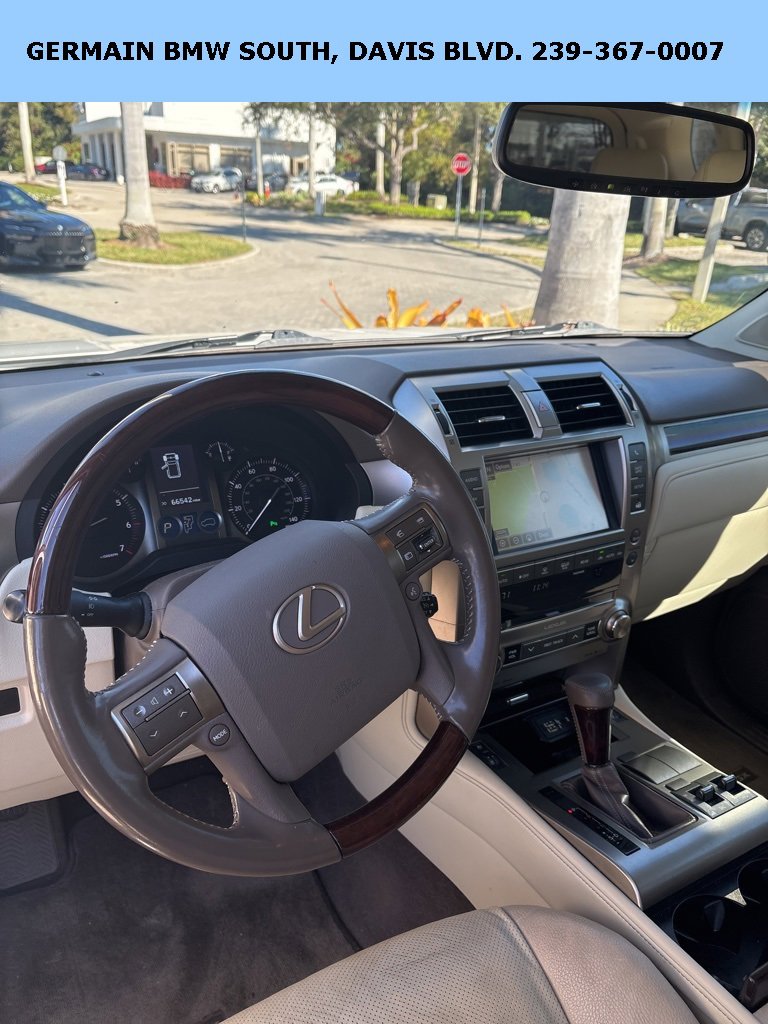 Used 2018 Lexus GX 460 image 8