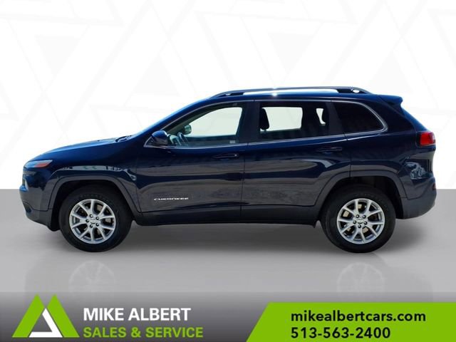 Used 2016 Jeep Cherokee Latitude image 4