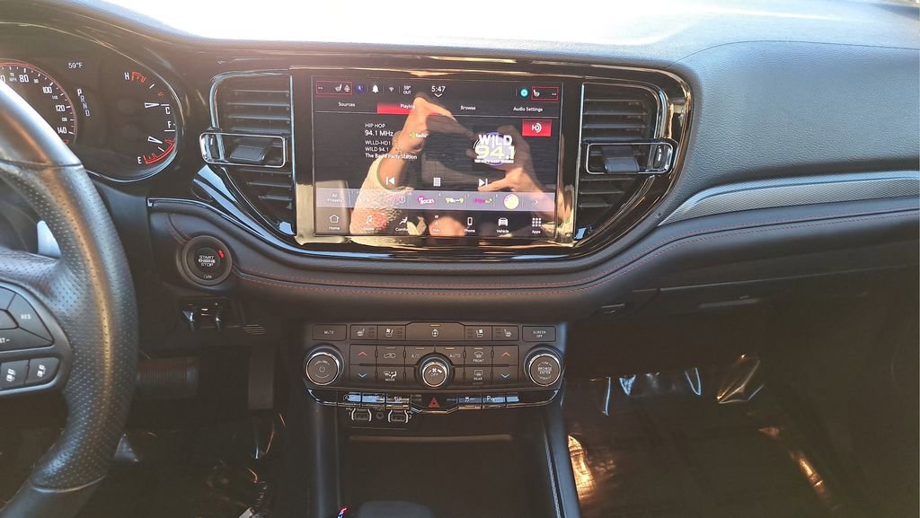 Used 2024 Dodge Durango GT image 17