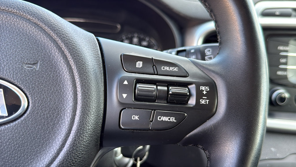 Used 2016 Kia Sorento LX w/ LX Convenience Package AWD/4WD image 32