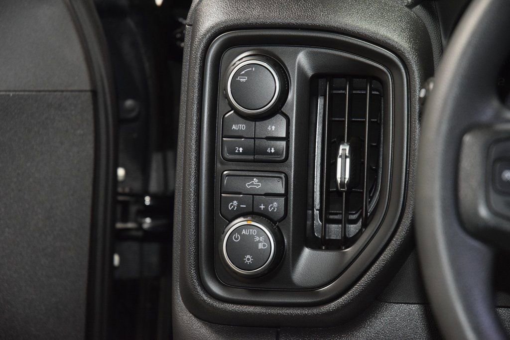 Used 2025 Chevrolet Silverado 1500 Custom Trail Boss image 37