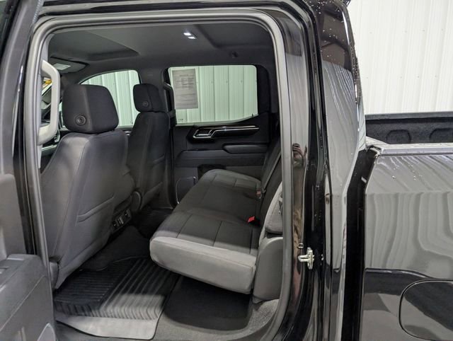 Used 2024 Chevrolet Silverado 1500 LT image 10